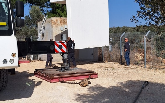 Emergency Shelter Arrives At Carmel Farm | 